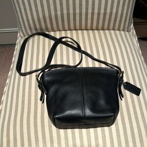 Coach small vintage shoulder bag in black leather